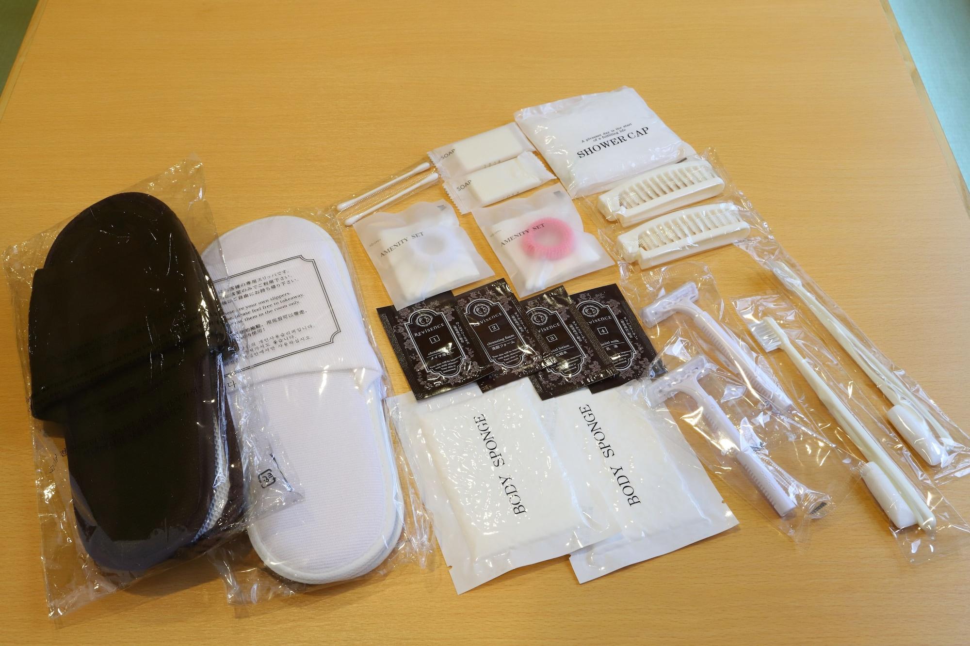 Smile Hotel Tokyo Ayase Ekimae Zewnętrze zdjęcie