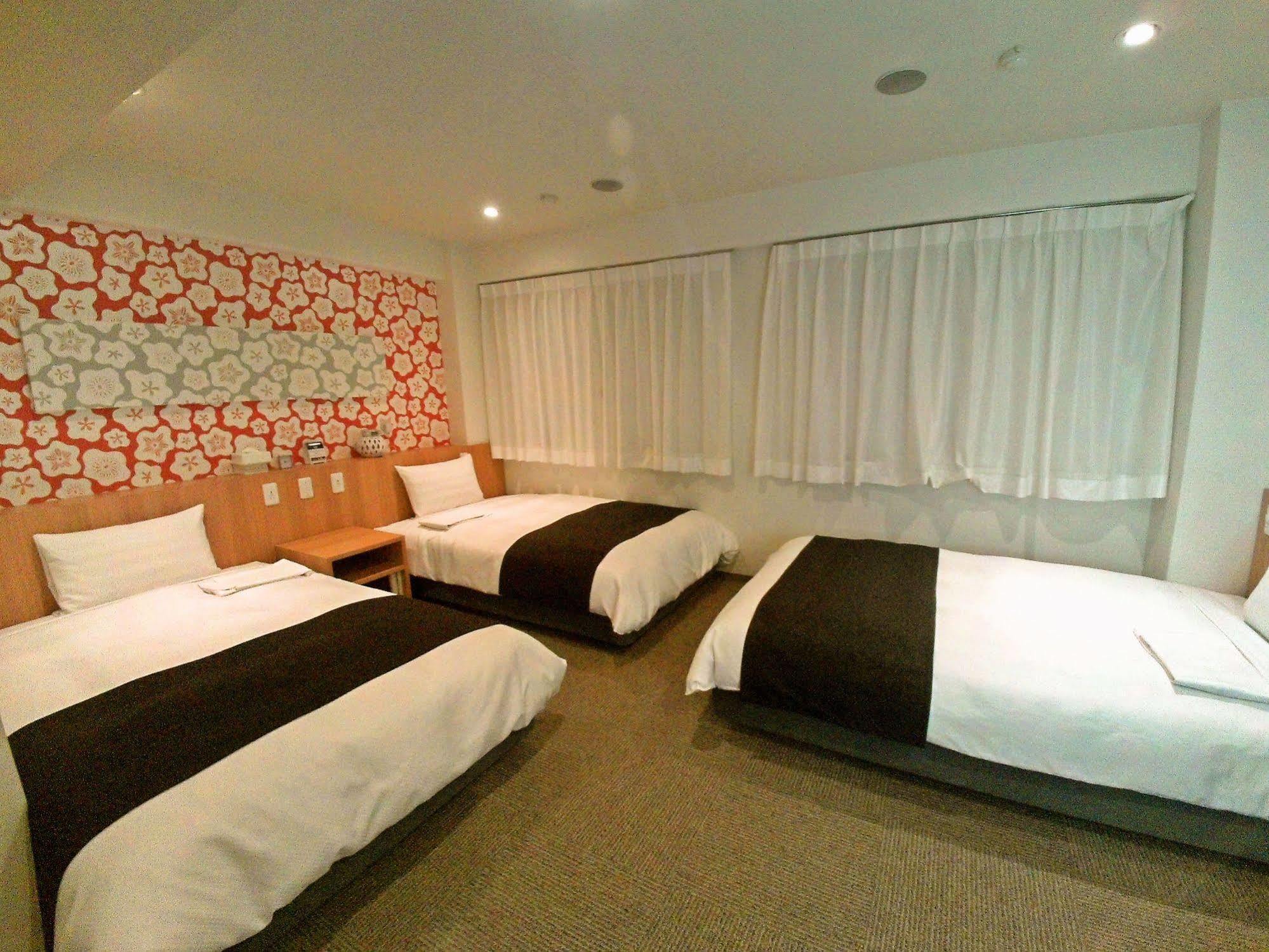 Smile Hotel Tokyo Ayase Ekimae Zewnętrze zdjęcie